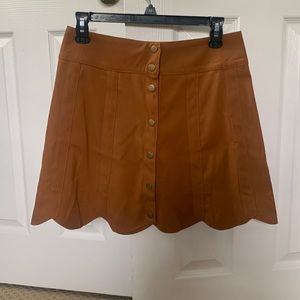 Suede skirt barely worn! Size M
